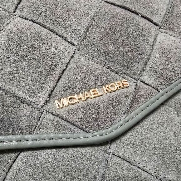 Michael Kors Regina Medium Woven Suede Convertible Shoulder Bag in Army Green - Picture 4 of 12